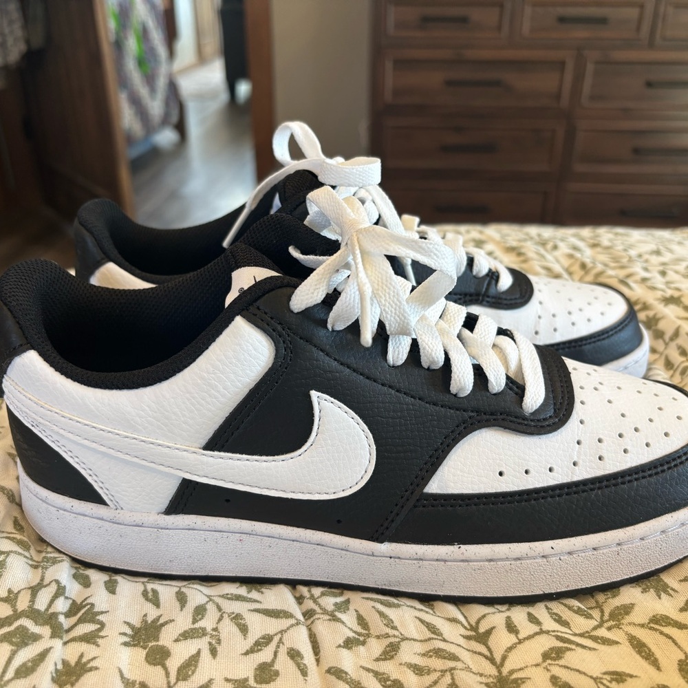 Women’s Nike Sneakers
